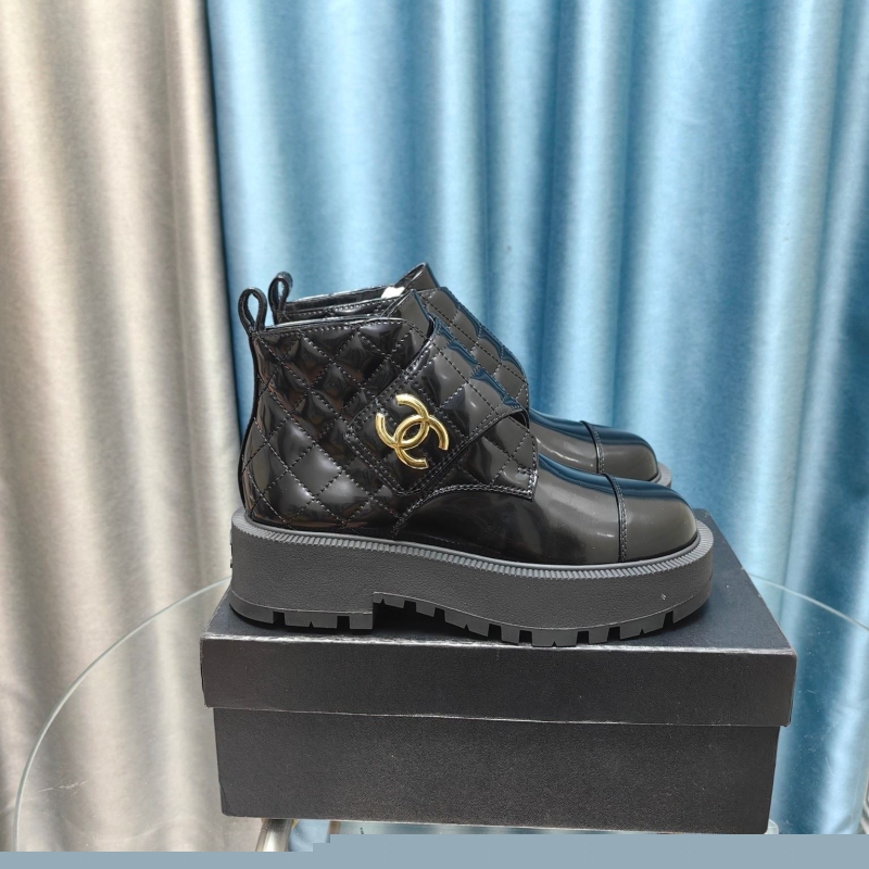 Ch*el boots